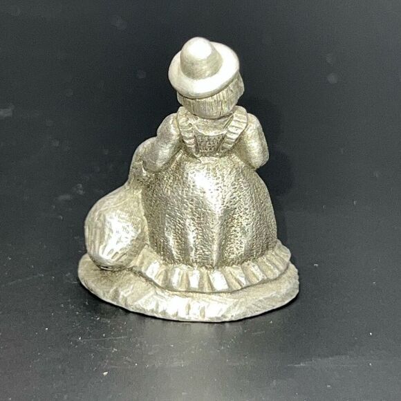 Vintage Mini Pewter? Metal Lady With Duck Silver Tone Collectable Dollhouse - Picture 3 of 7